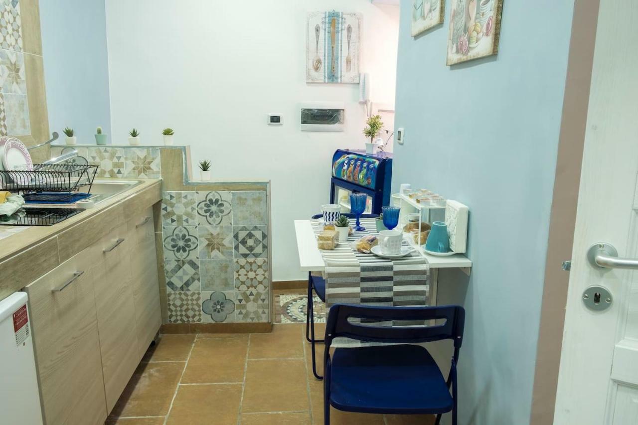 Little House * Napoli